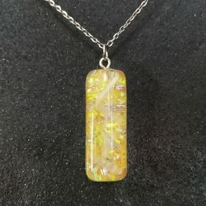 Yellow faux opal and selenite organite orgone bar oblong silver necklace new
